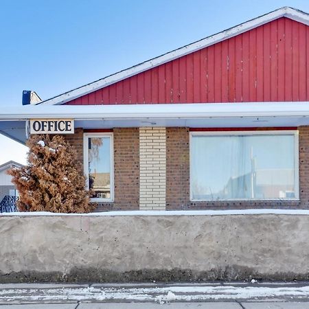 Hotel Bethel - Fort Macleod, Ab Eksteriør billede